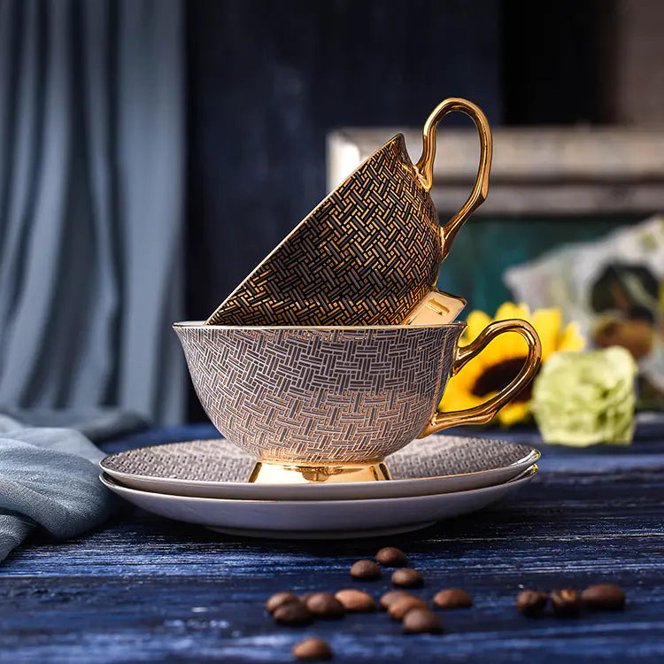 Tazza in ceramica Elegance