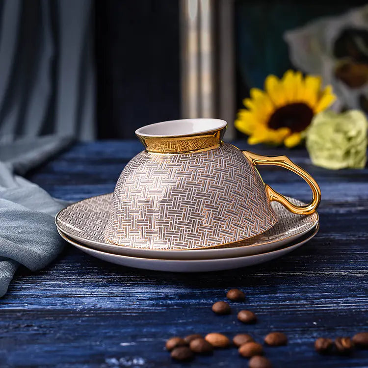 Tazza in ceramica Elegance