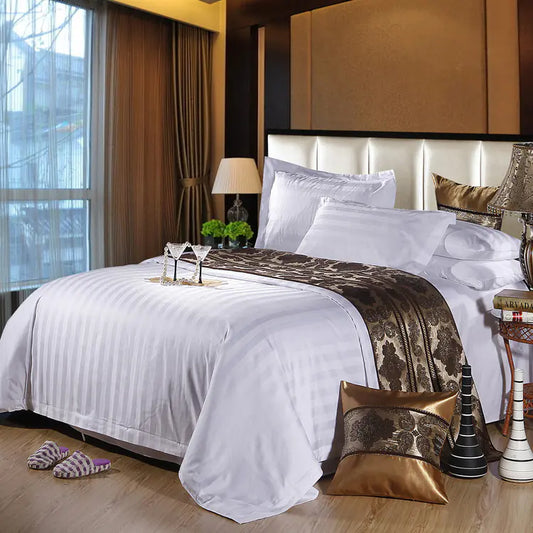 Set di biancheria da letto in cotone con strisce di raso